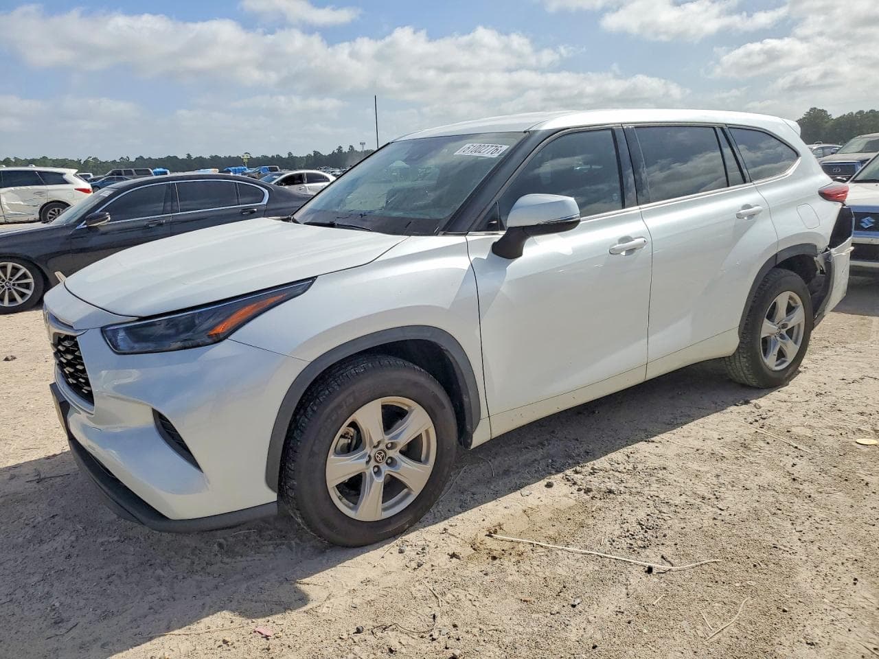 TOYOTA HIGHLANDER