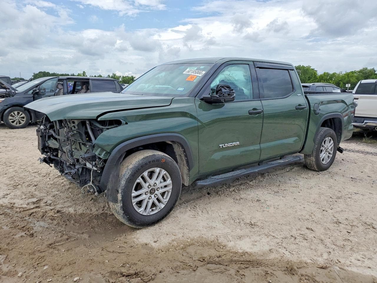 TOYOTA TUNDRA