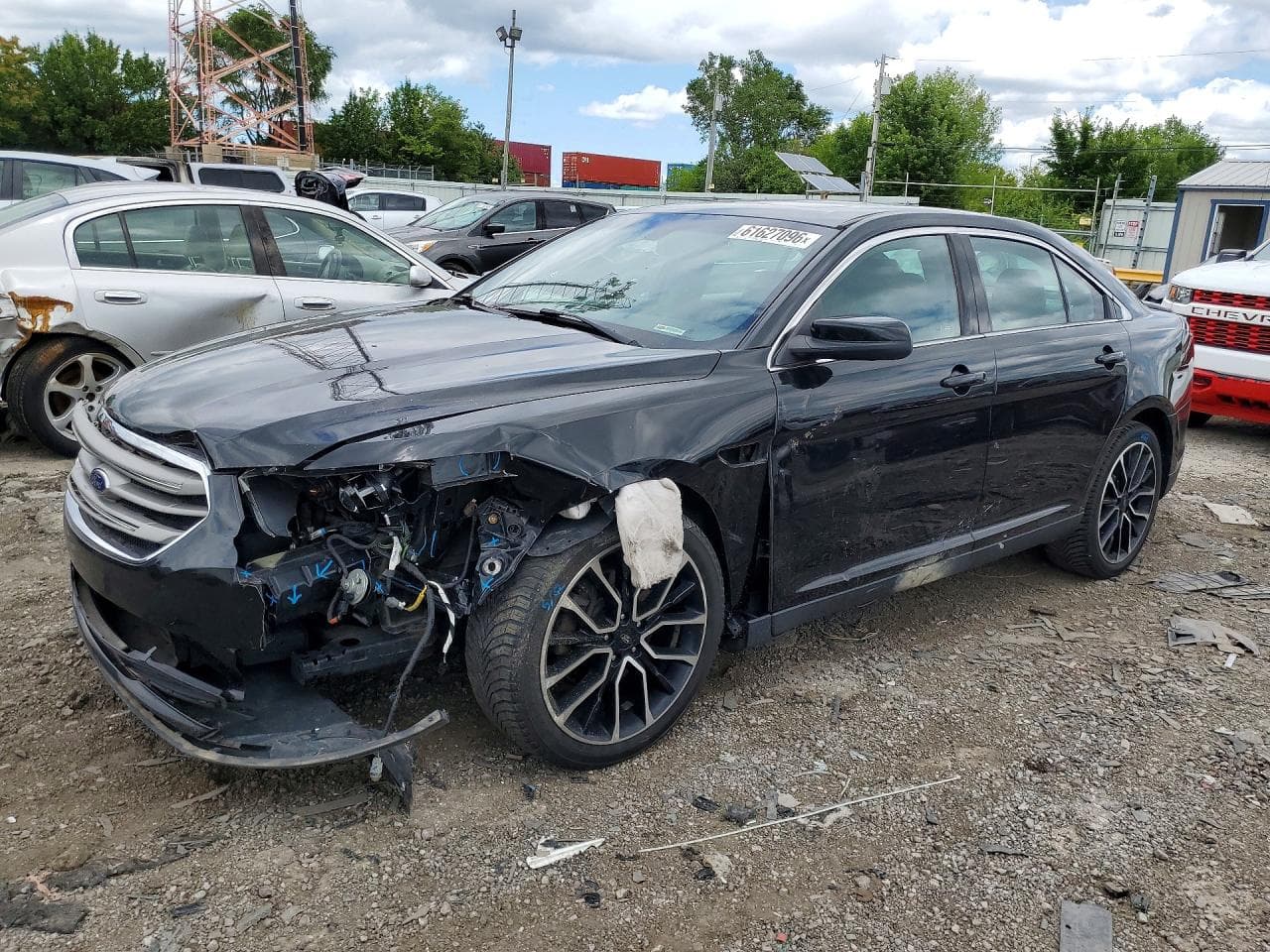 FORD TAURUS