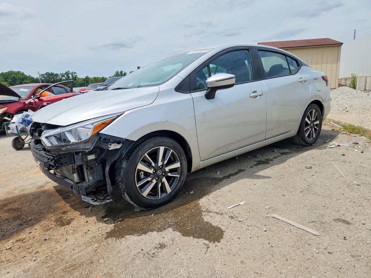 NISSAN VERSA