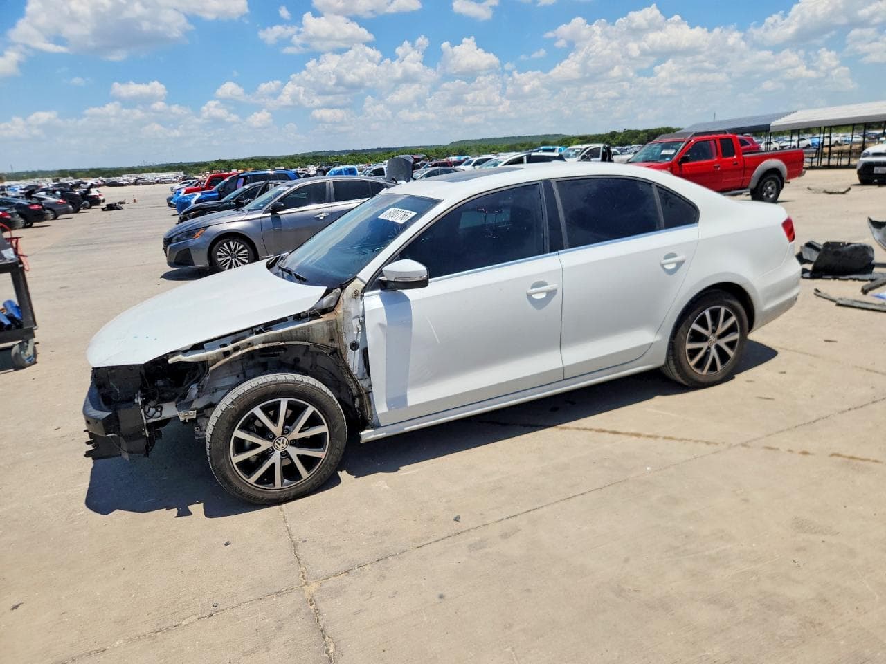 VOLKSWAGEN JETTA