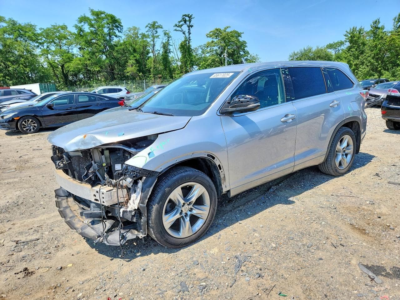 TOYOTA HIGHLANDER