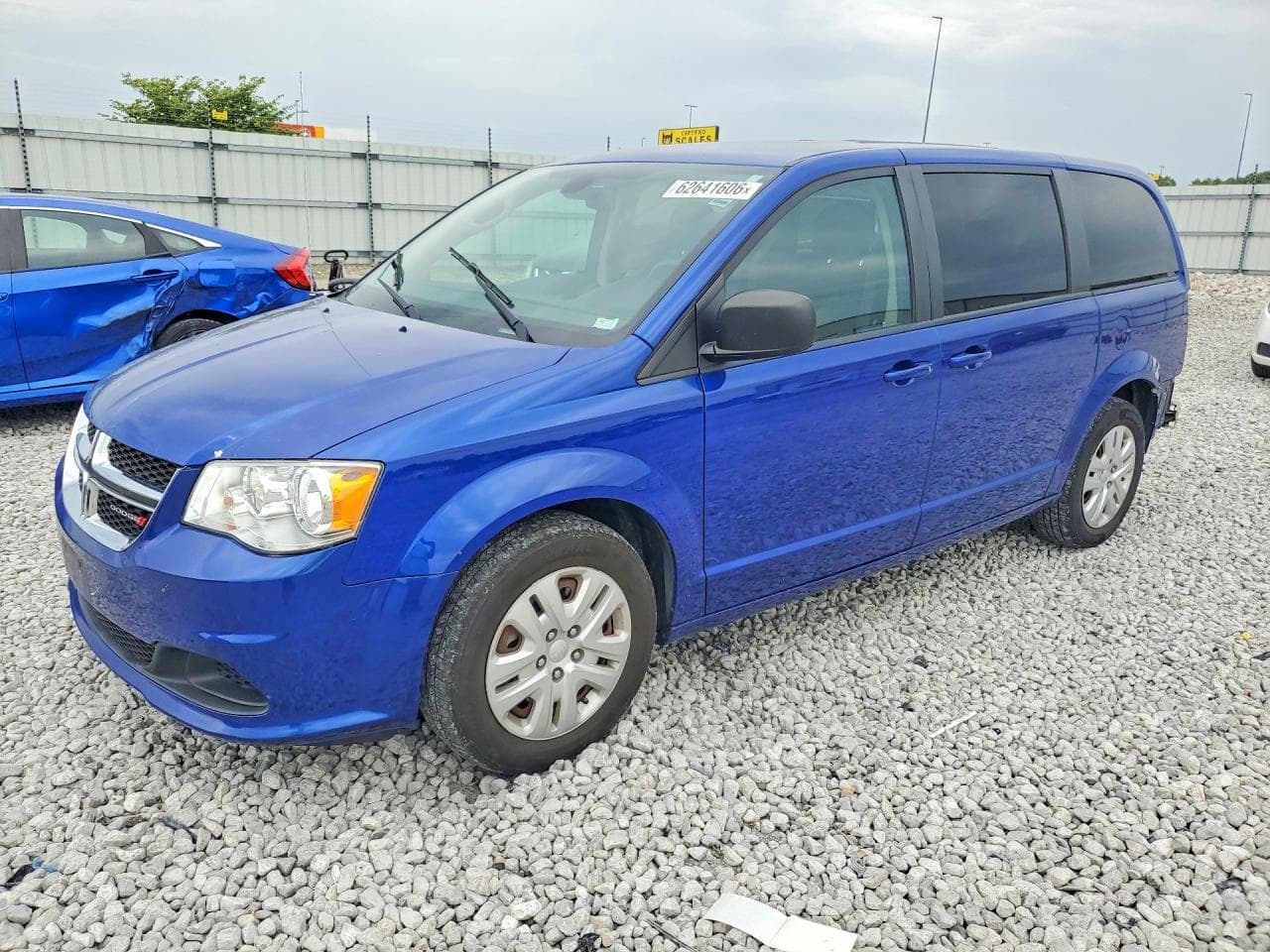 DODGE CARAVAN