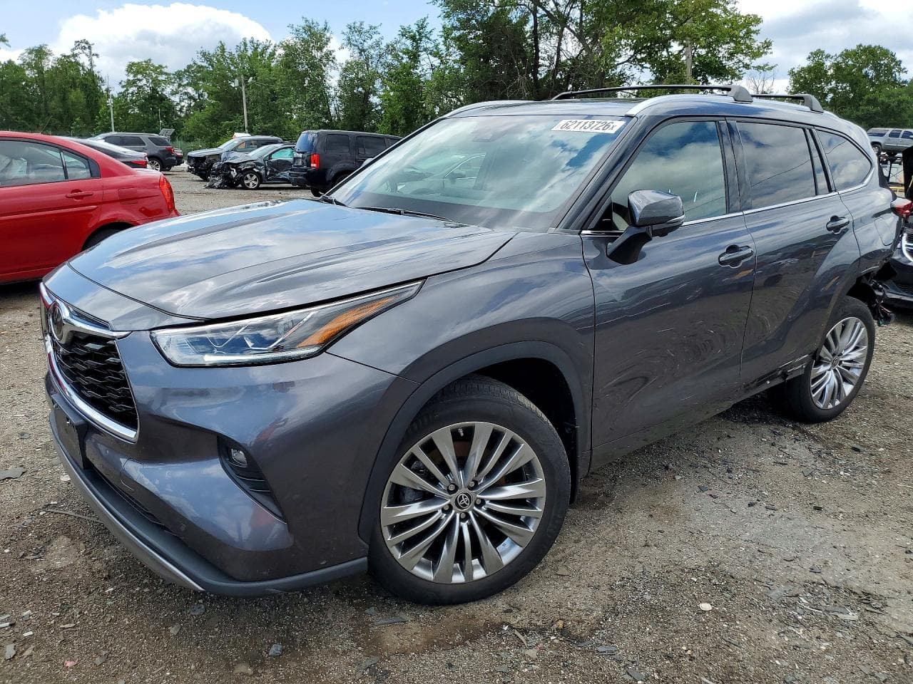 TOYOTA HIGHLANDER
