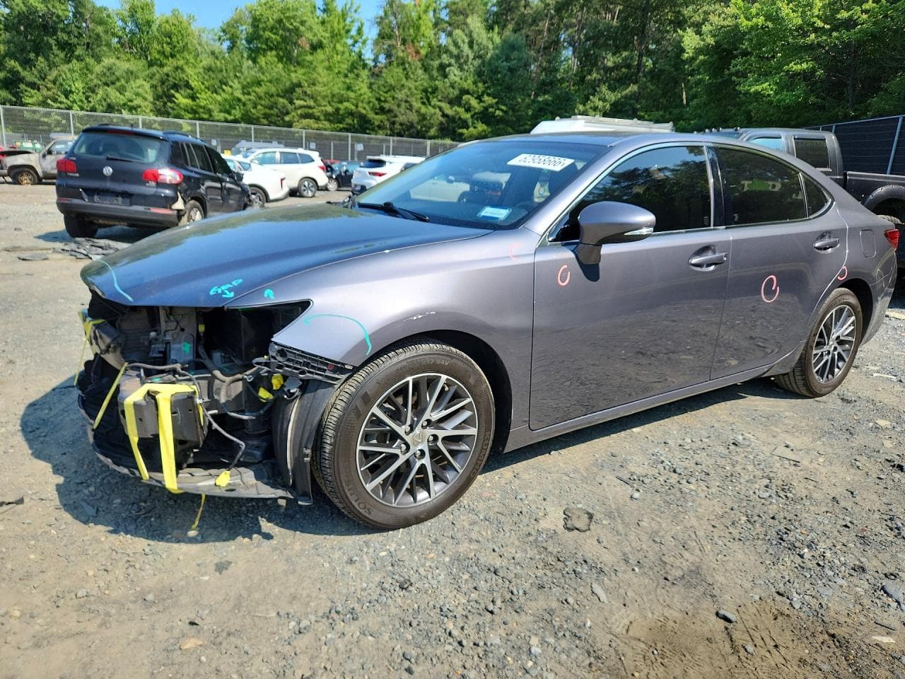 2016 LEXUS ES