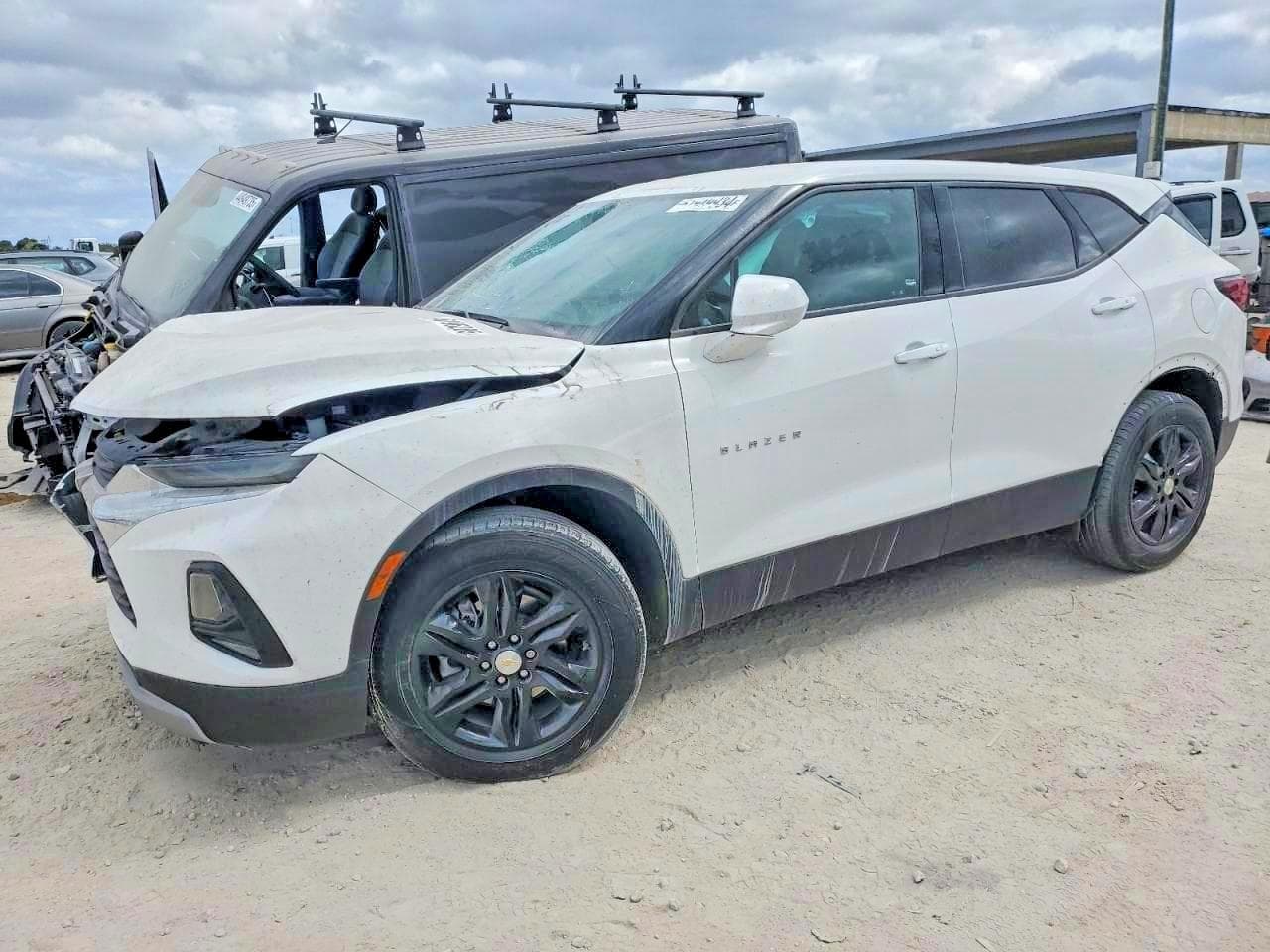 CHEVROLET BLAZER