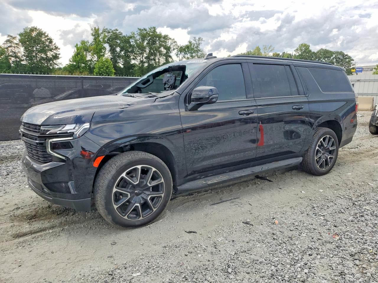 CHEVROLET SUBURBAN