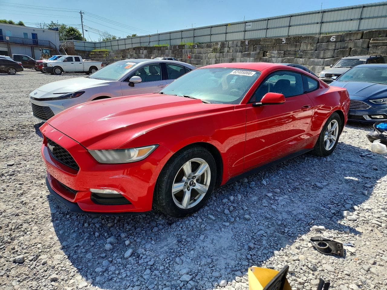 FORD MUSTANG