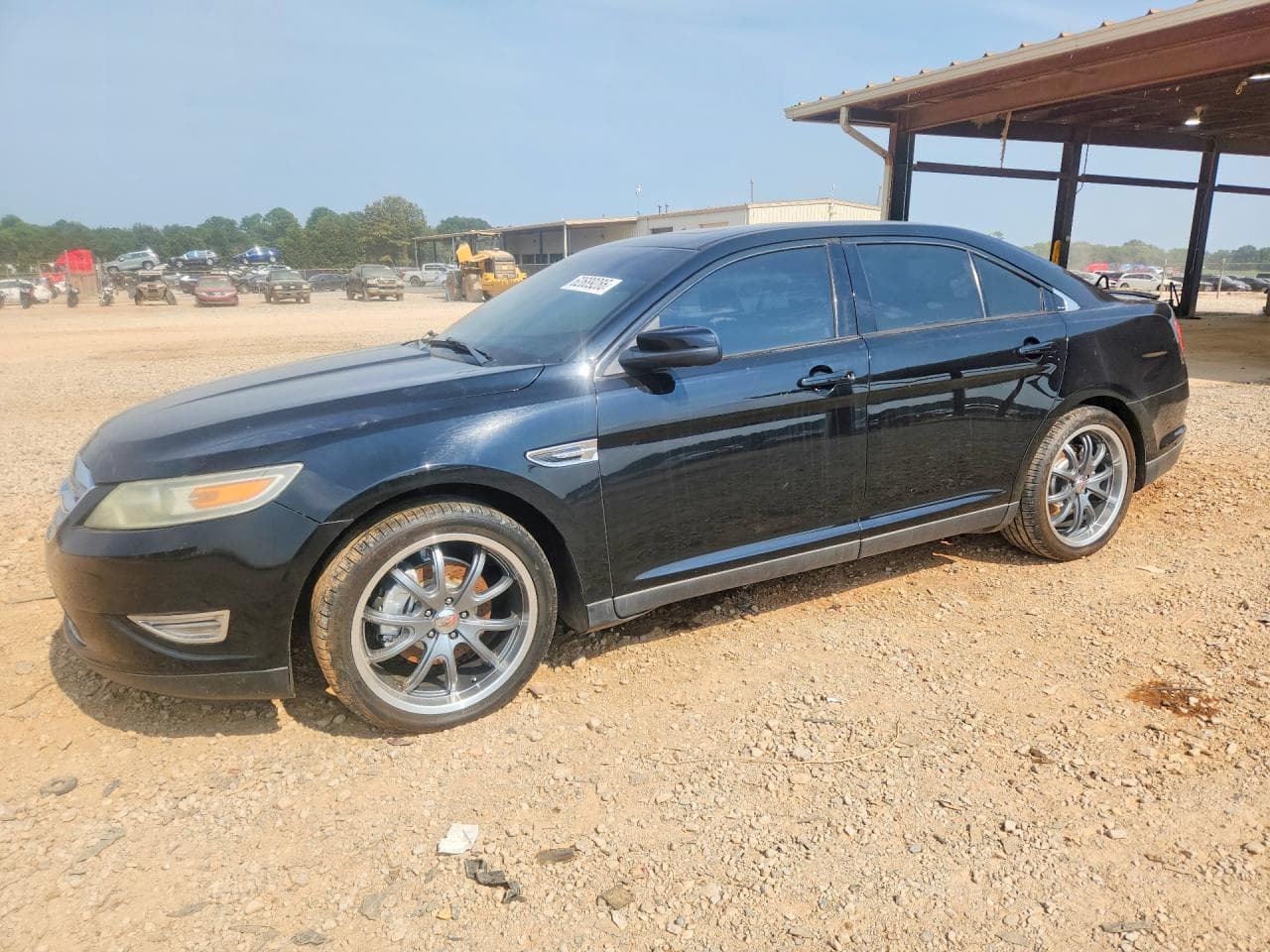 FORD TAURUS