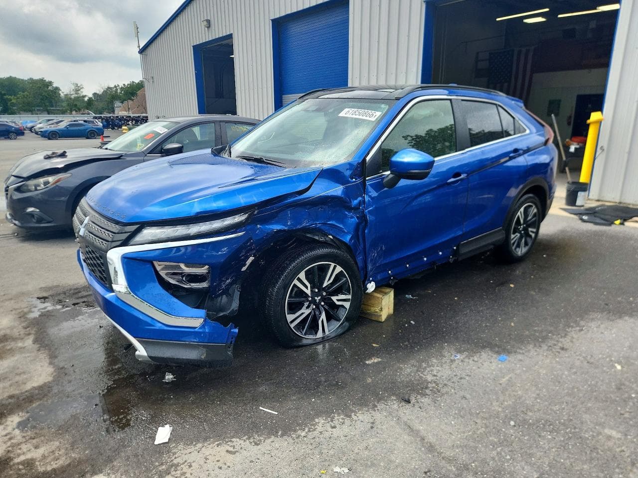 MITSUBISHI ECLIPSE CROSS