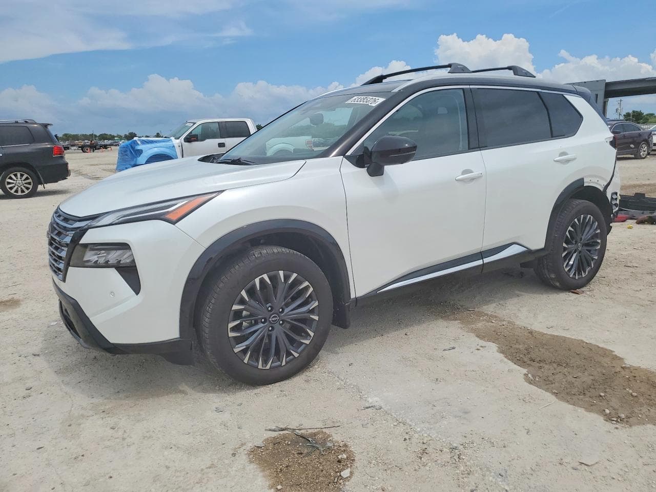 NISSAN ROGUE