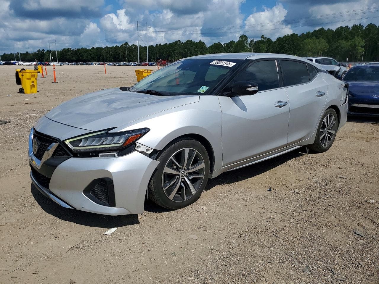 NISSAN MAXIMA