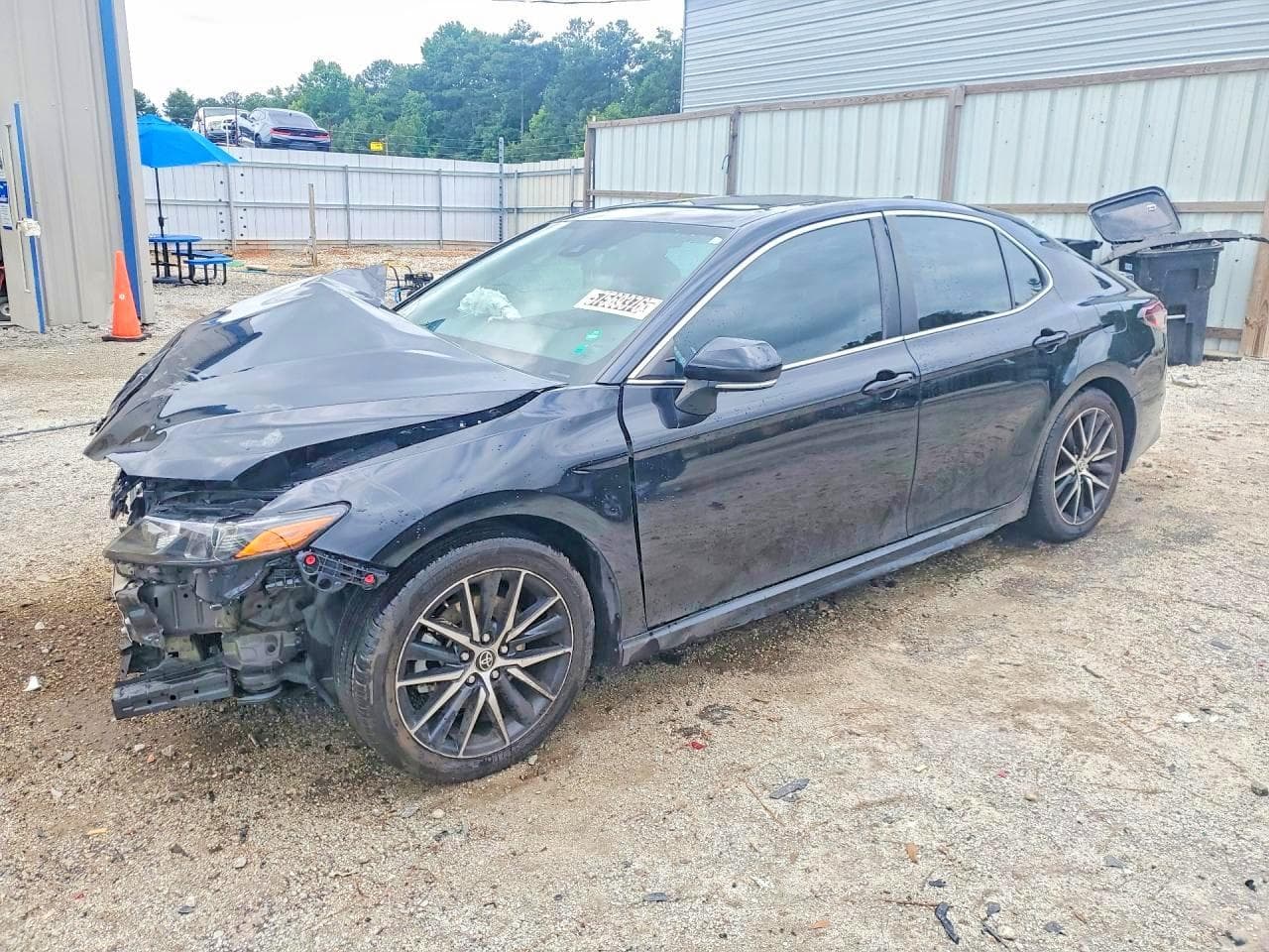 TOYOTA CAMRY