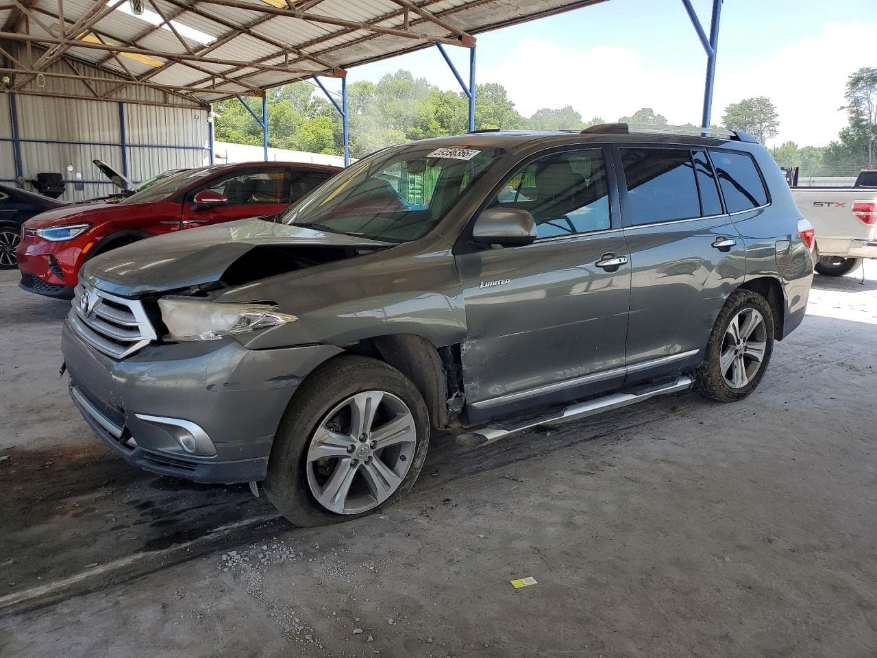 TOYOTA HIGHLANDER