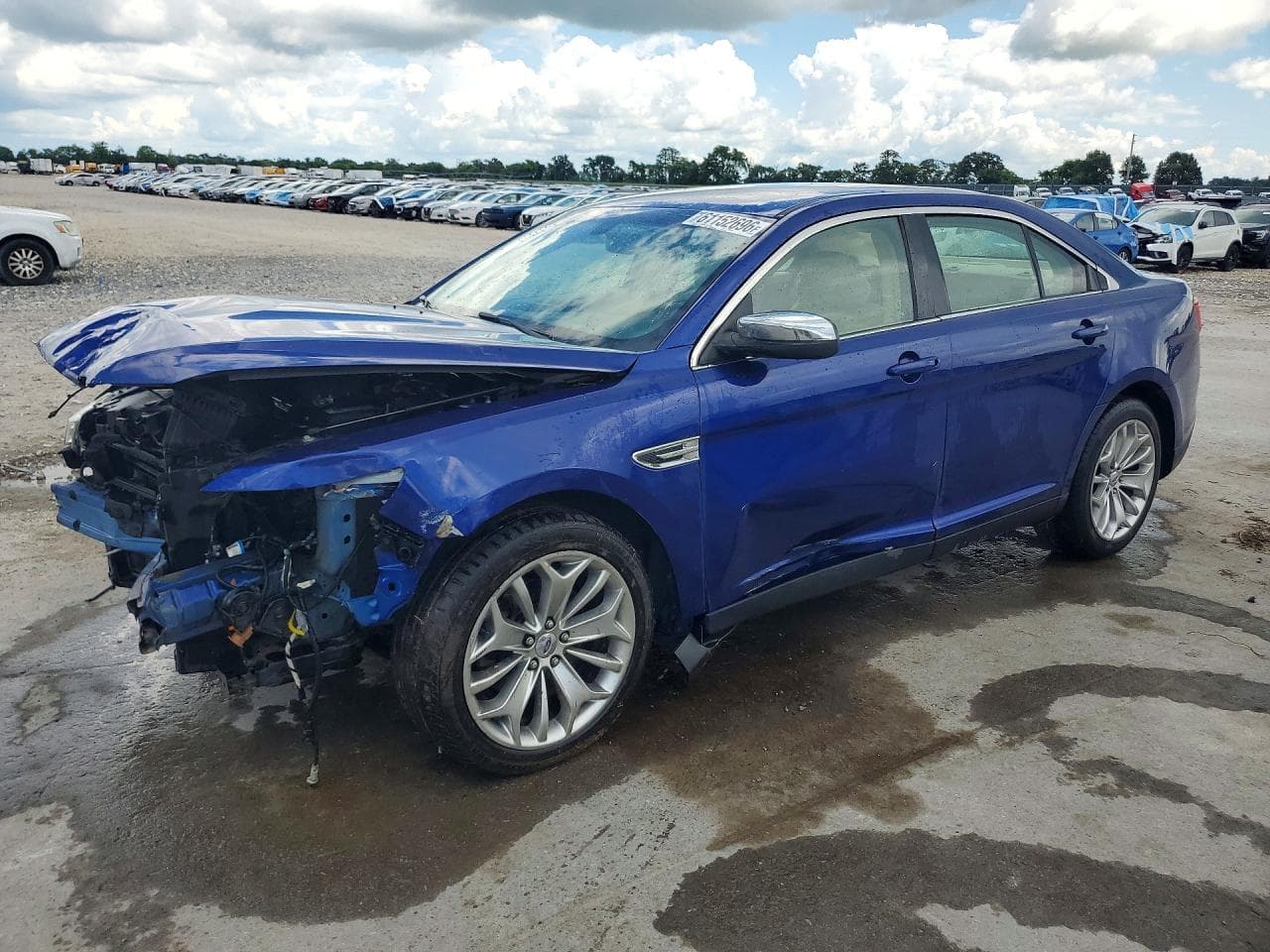 FORD TAURUS