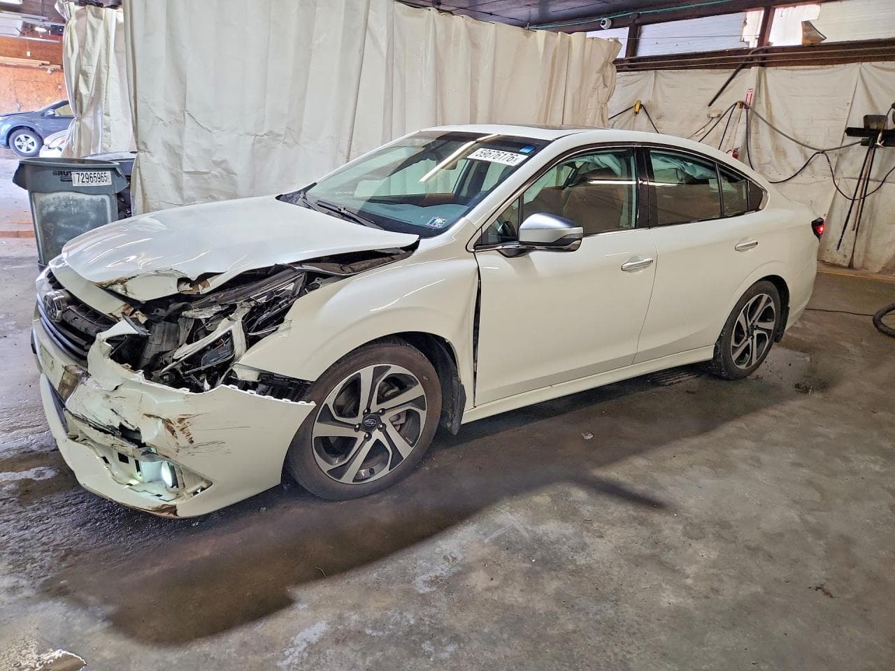 SUBARU LEGACY