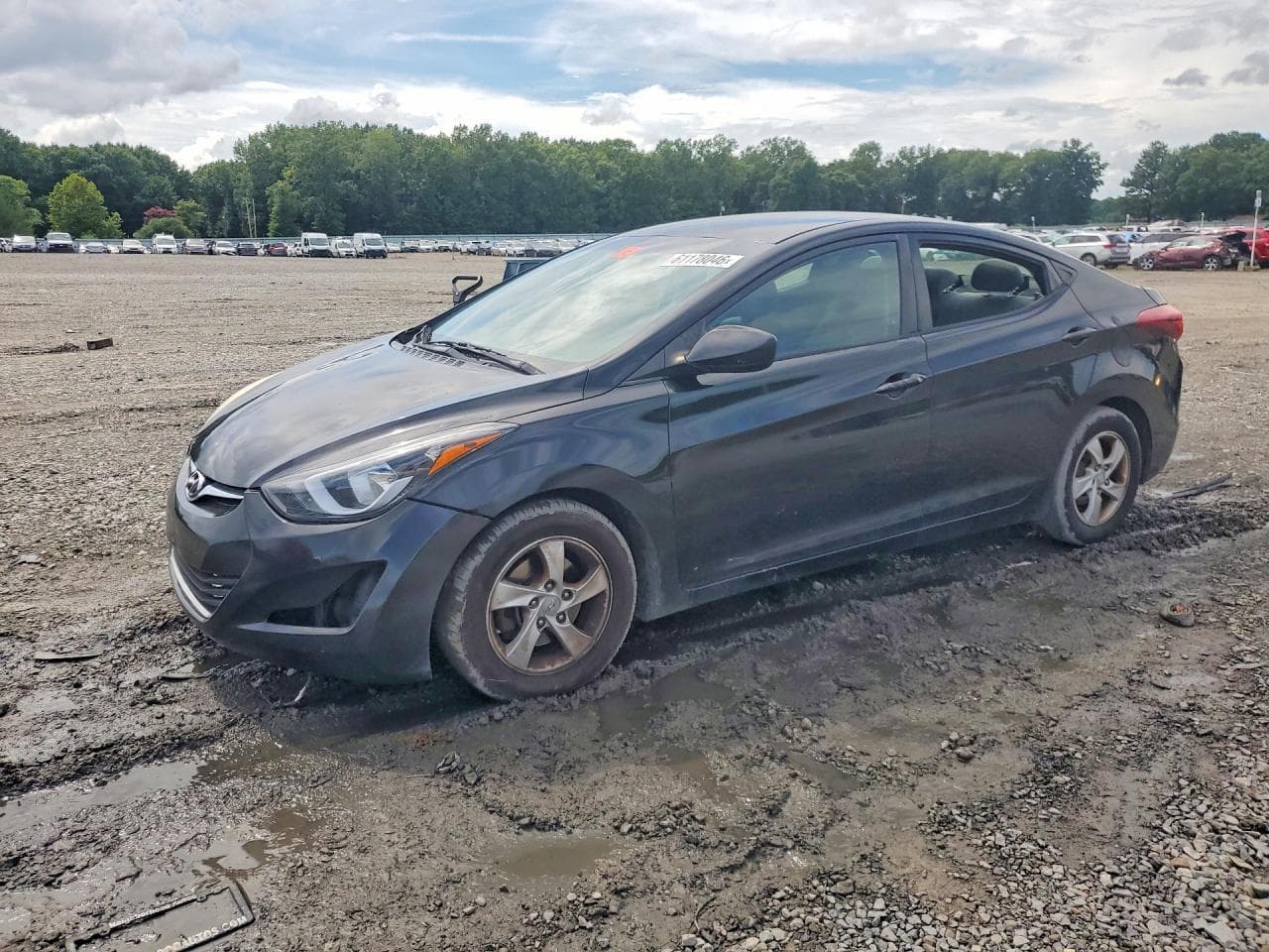 HYUNDAI ELANTRA