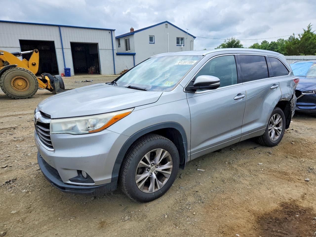 TOYOTA HIGHLANDER