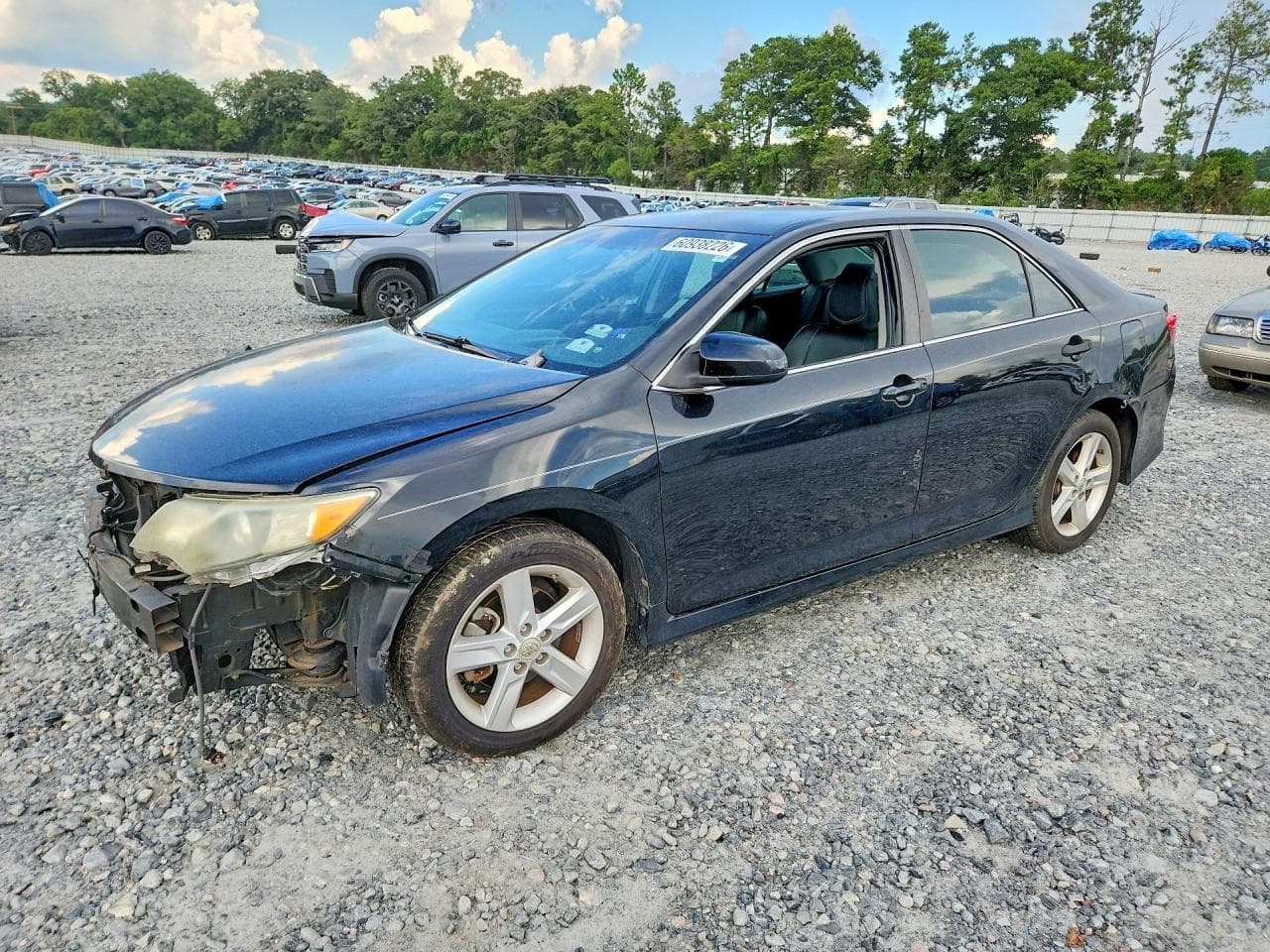 TOYOTA CAMRY
