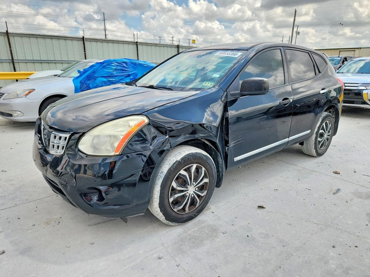 NISSAN ROGUE