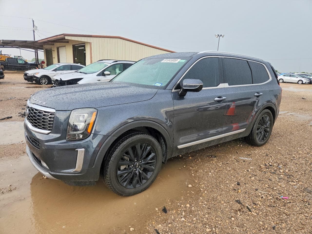 KIA TELLURIDE