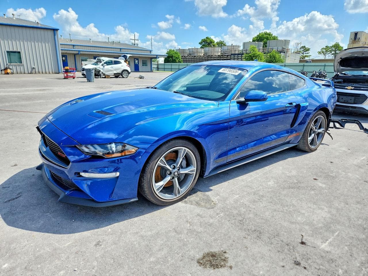 FORD MUSTANG