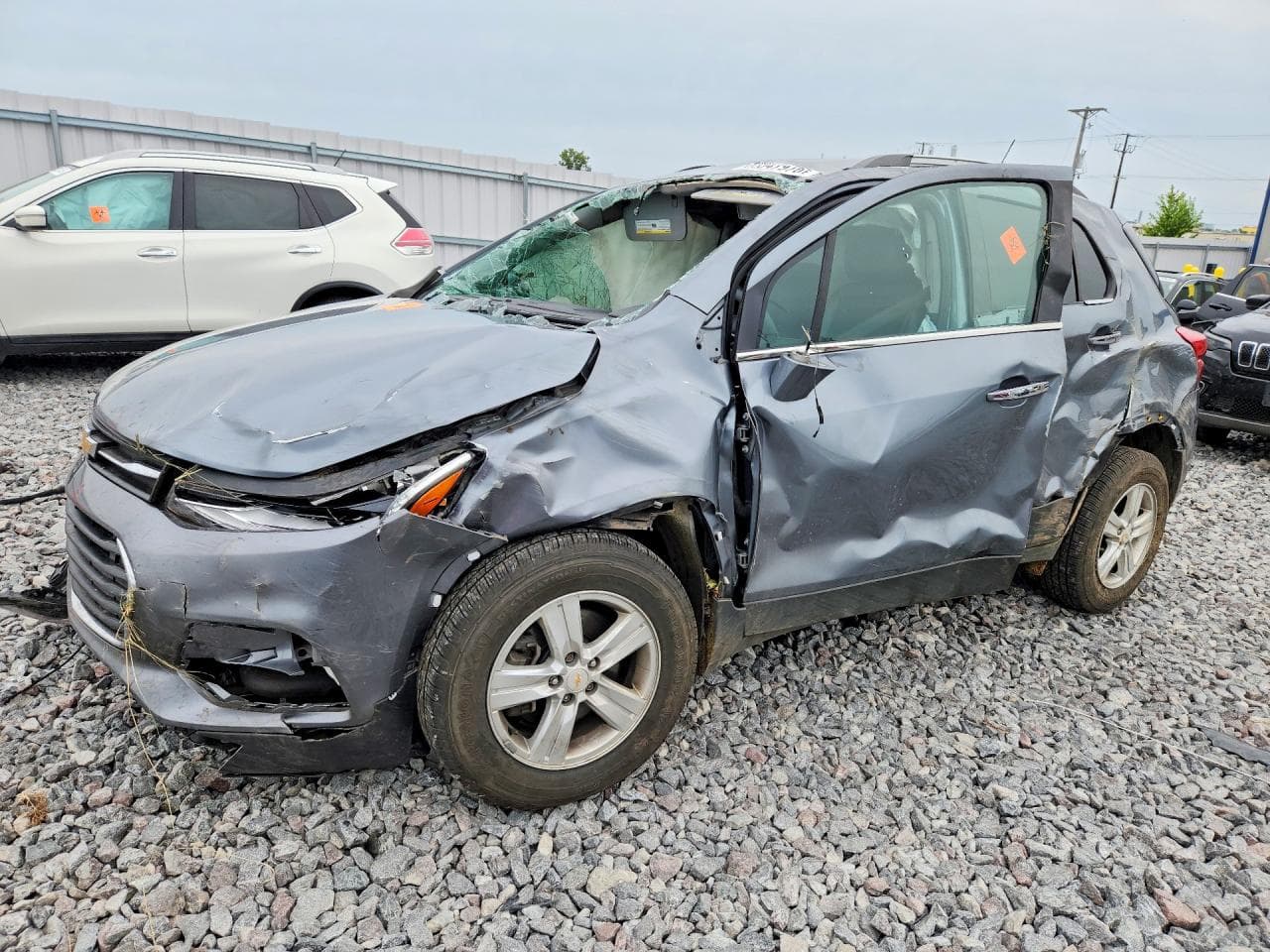 CHEVROLET TRAX