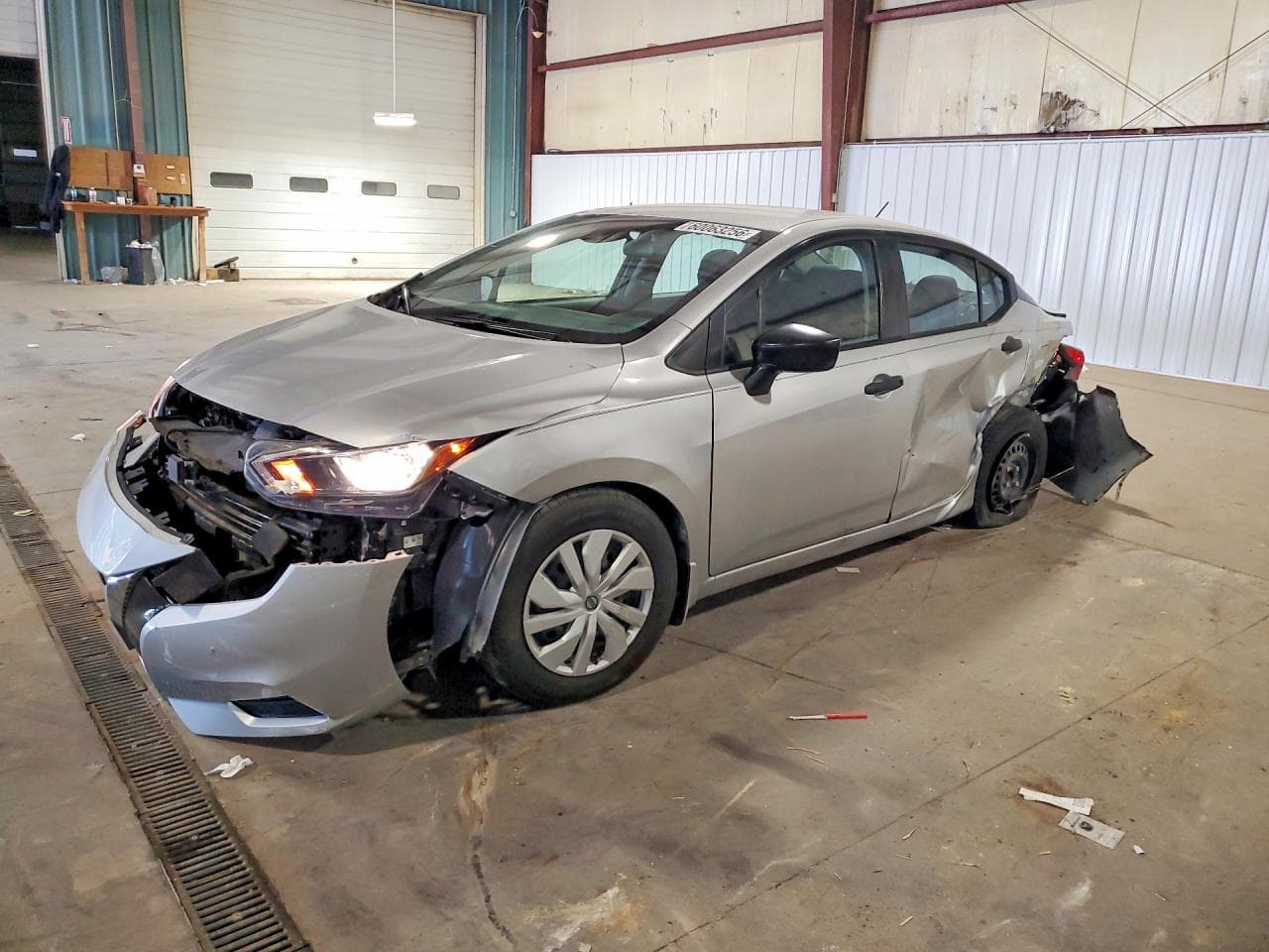 NISSAN VERSA