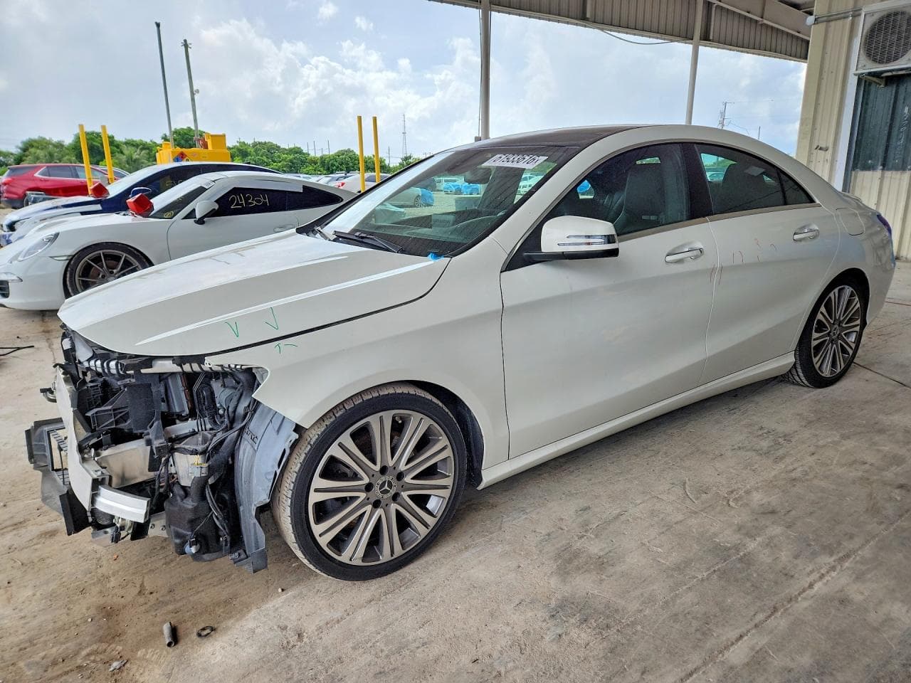 MERCEDES-BENZ CLA-CLASS