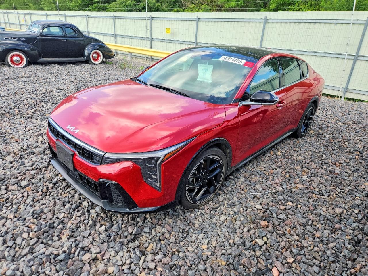 KIA K4