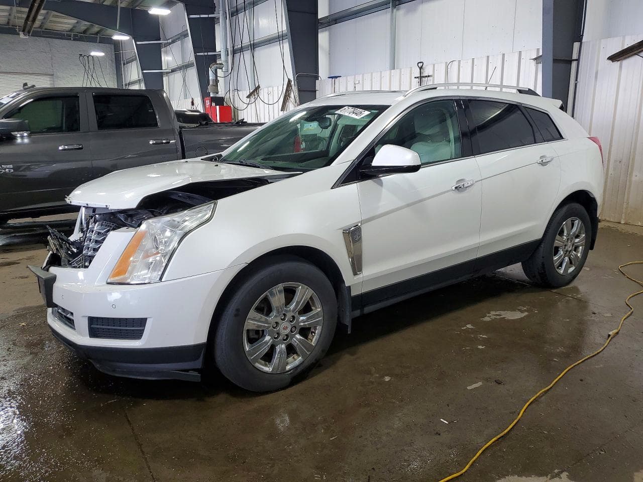 CADILLAC SRX