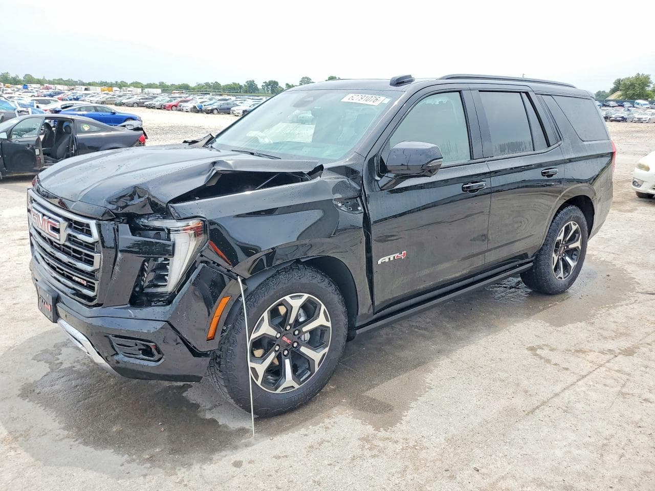 GMC YUKON