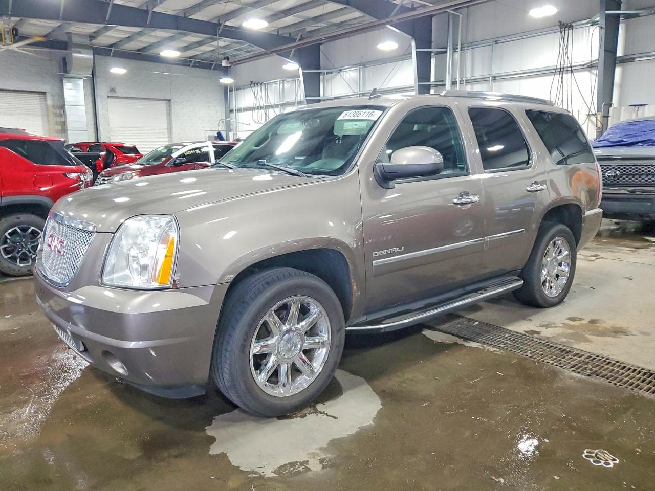 GMC YUKON