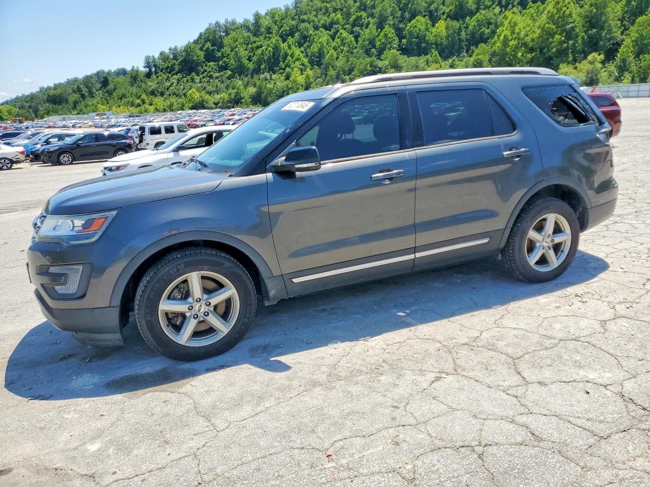FORD EXPLORER