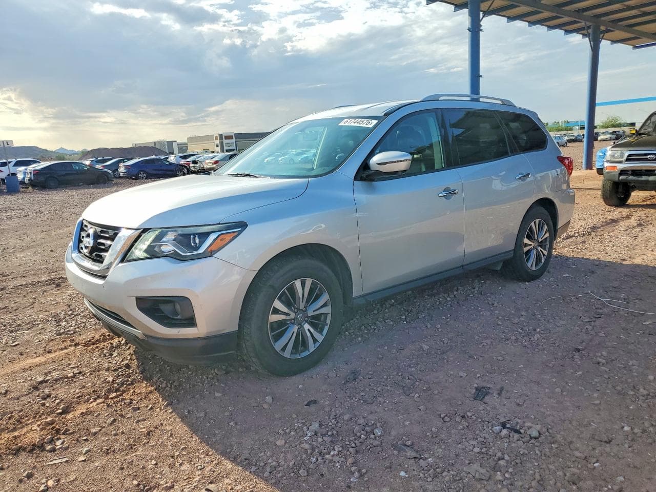 NISSAN PATHFINDER