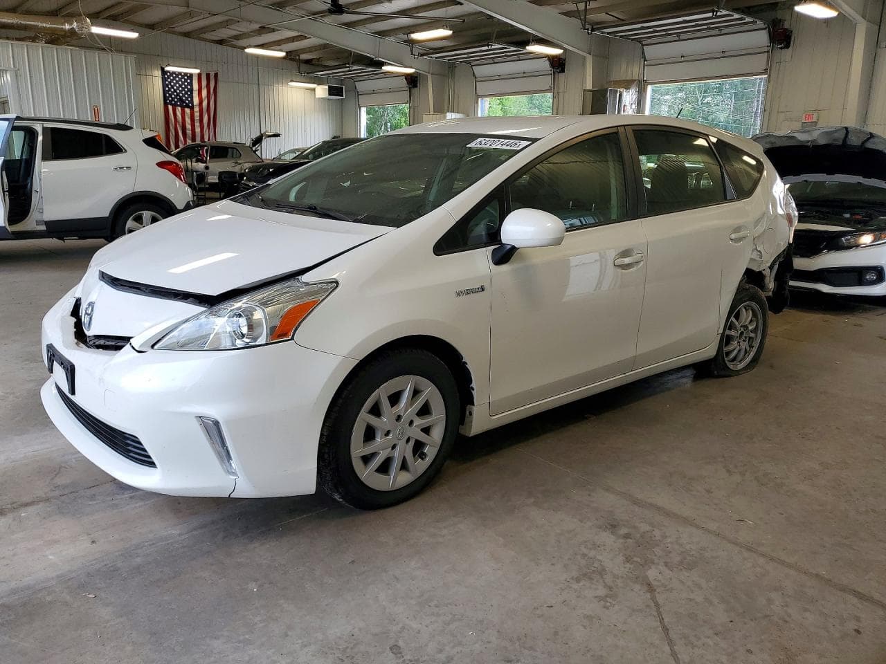 2013 TOYOTA PRIUS V TH