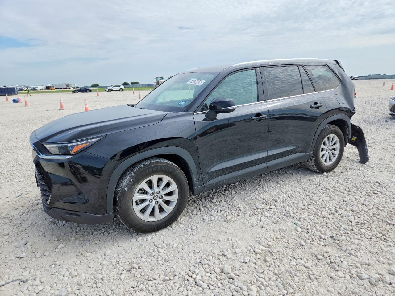 2025 TOYOTA GRAND HIGH