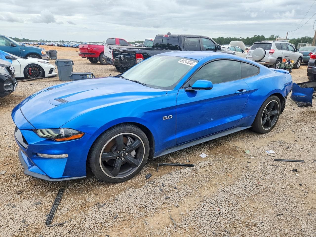 FORD MUSTANG
