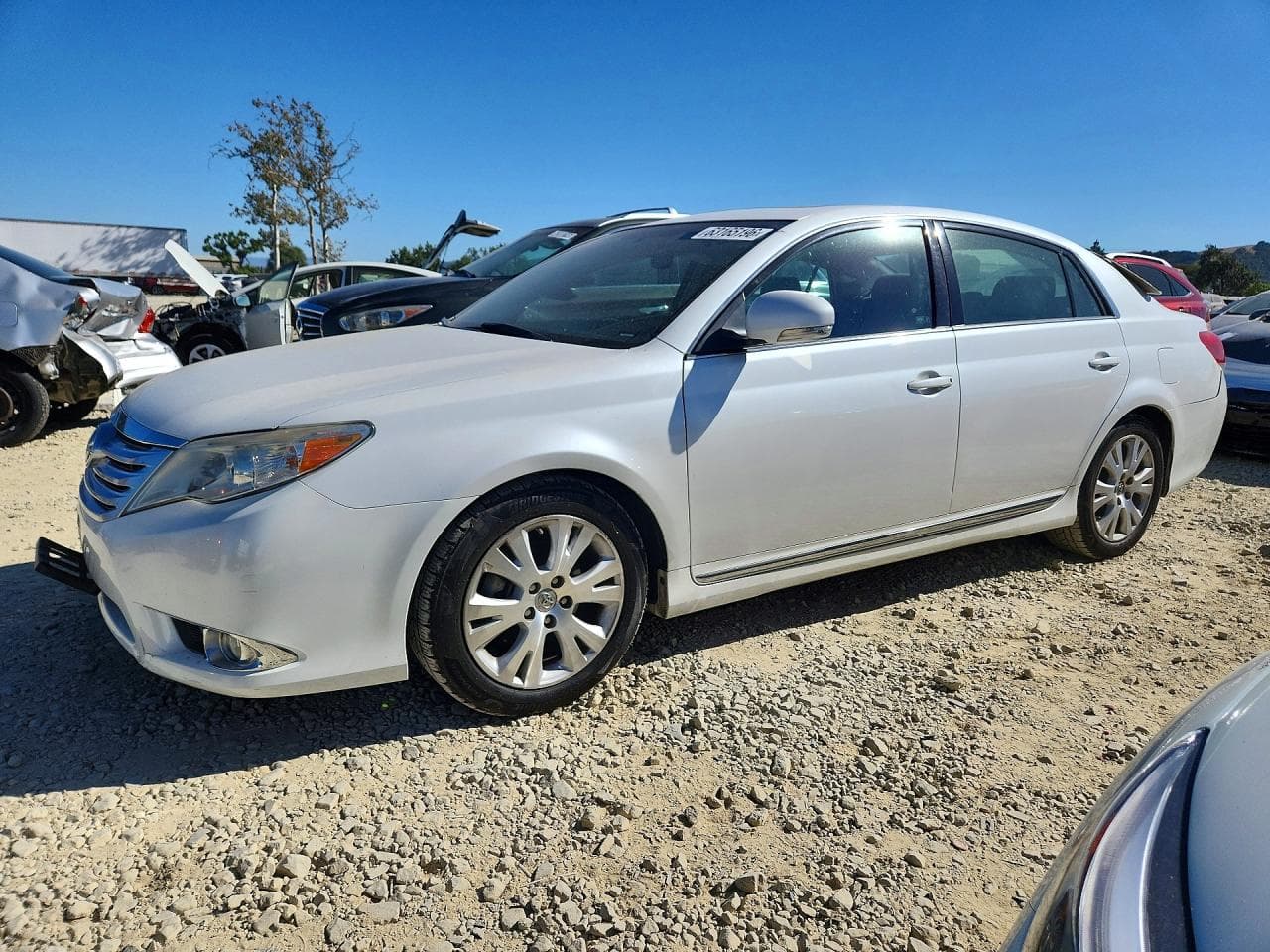 TOYOTA AVALON