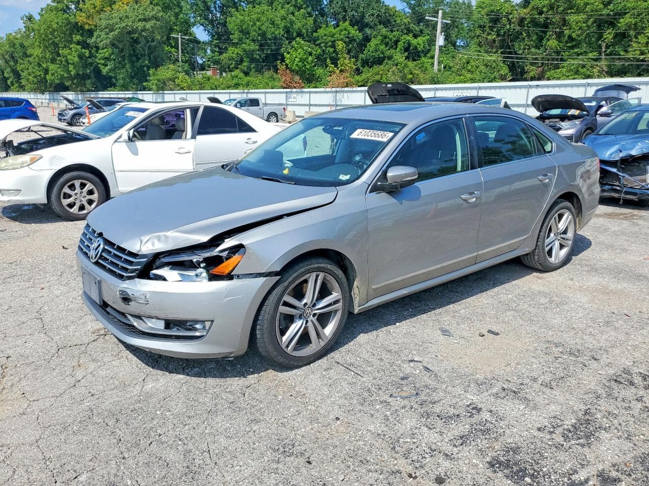 VOLKSWAGEN PASSAT