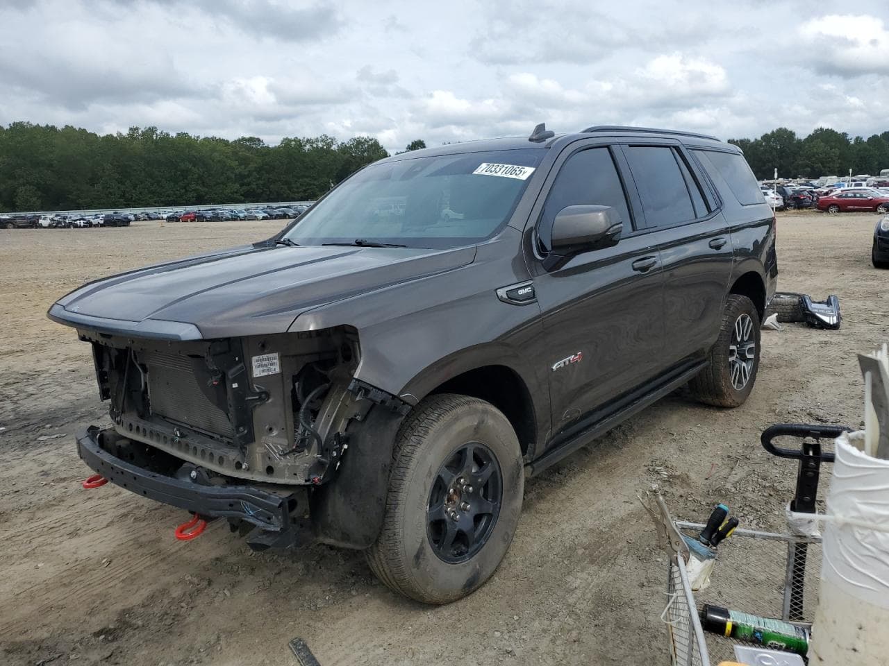 GMC YUKON