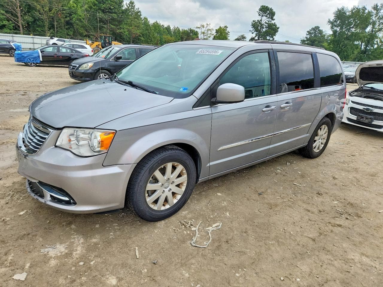 CHRYSLER MINIVAN