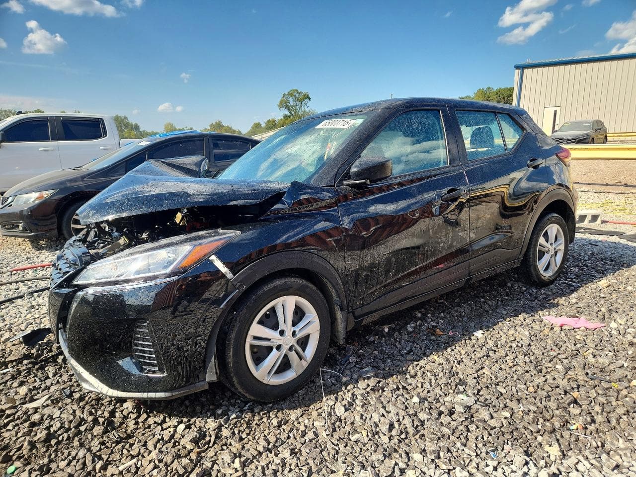 NISSAN KICKS