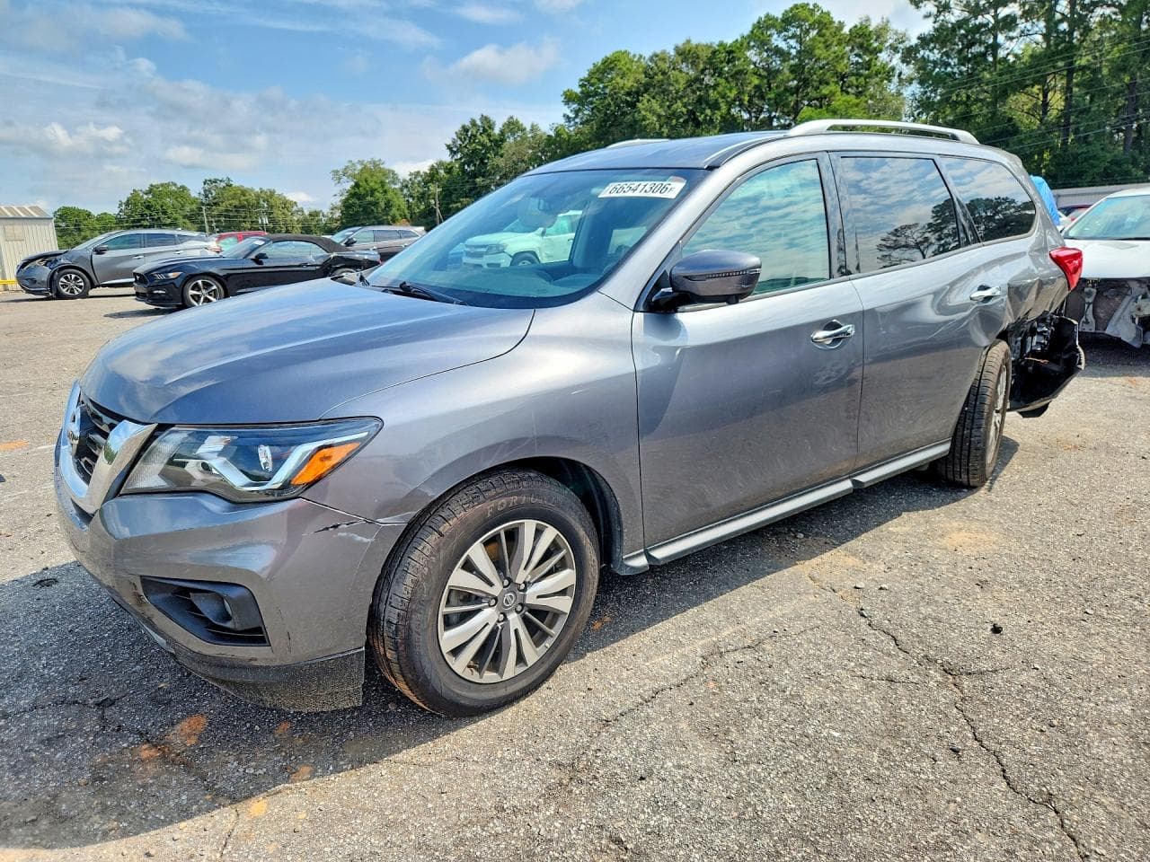 NISSAN PATHFINDER