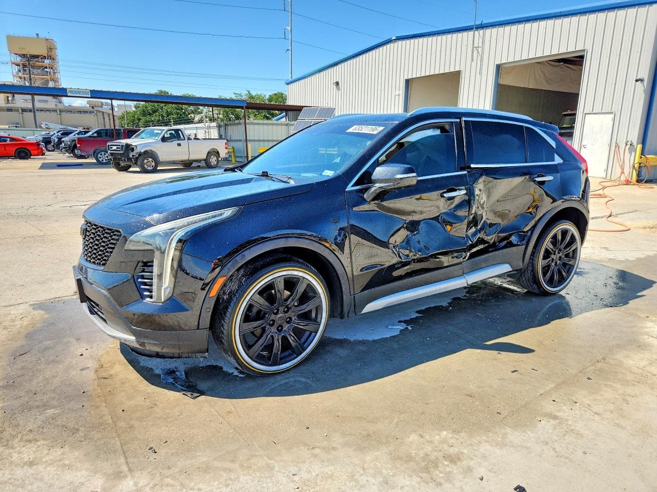 CADILLAC XT4
