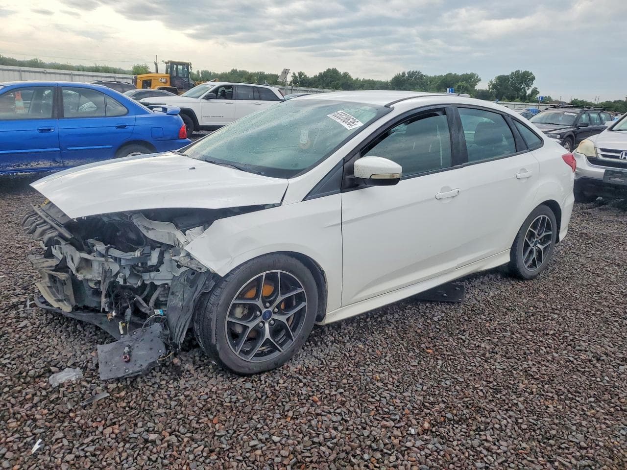 FORD FOCUS