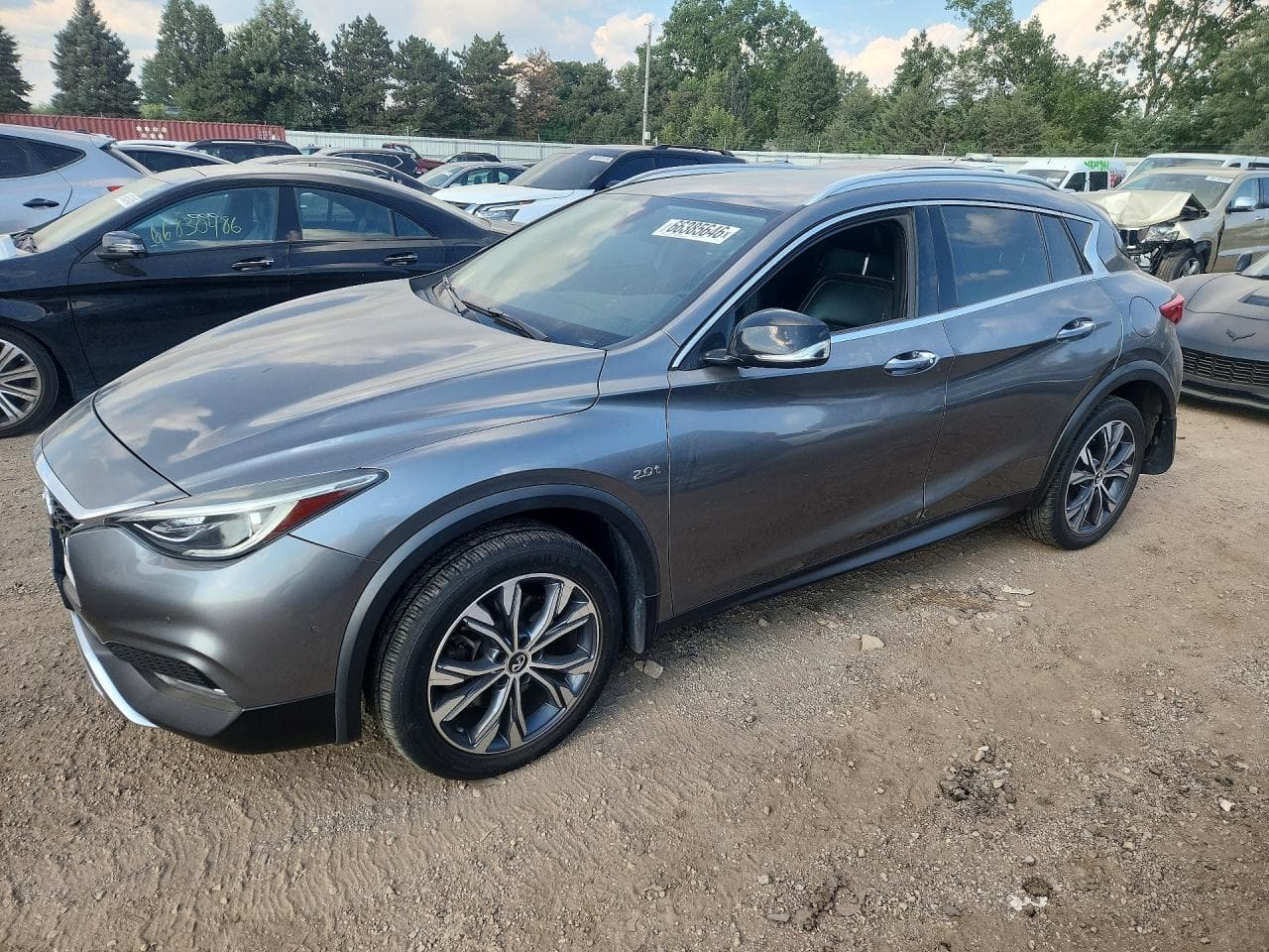 INFINITI QX30 PREMI