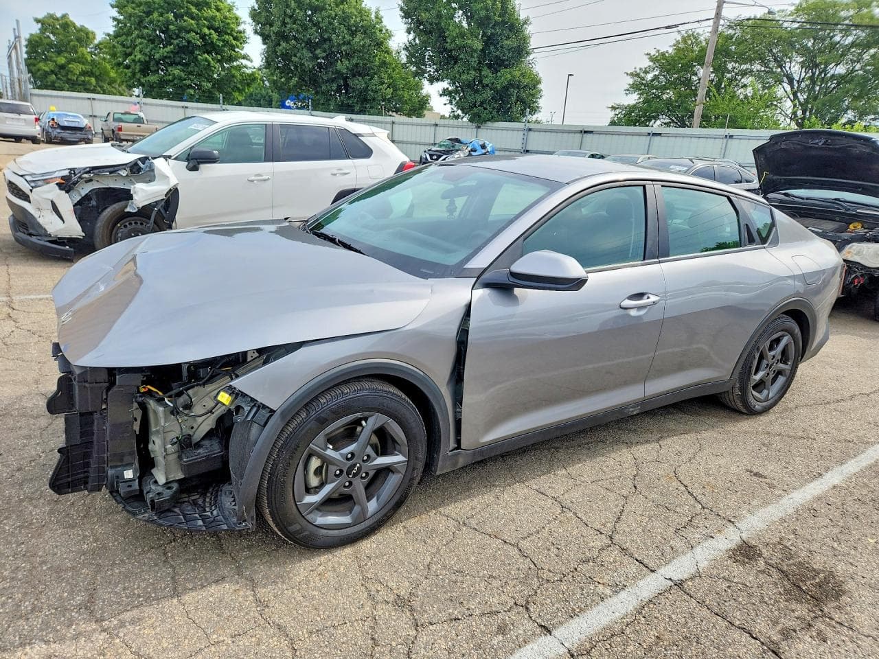 KIA K4