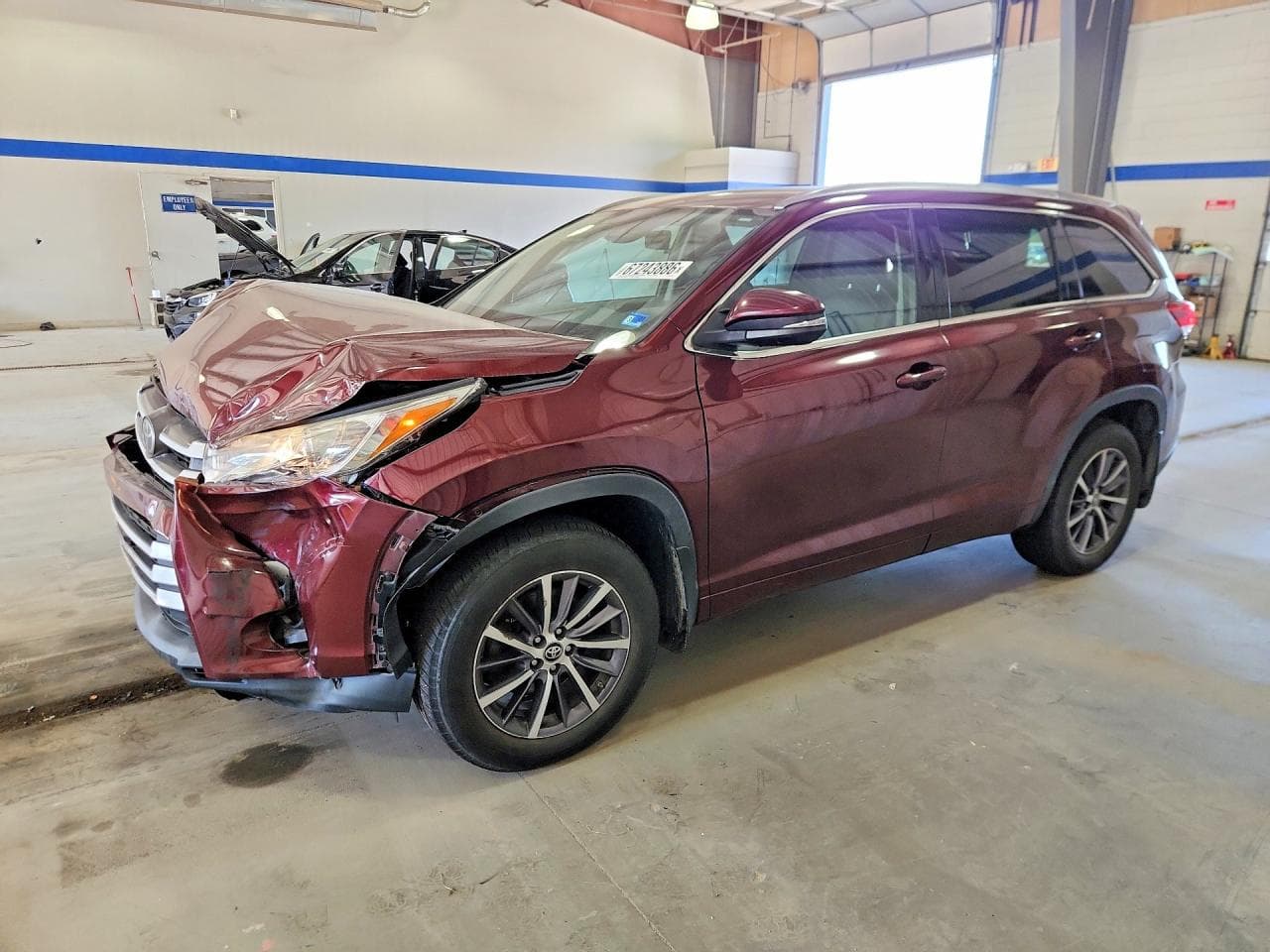 TOYOTA HIGHLANDER