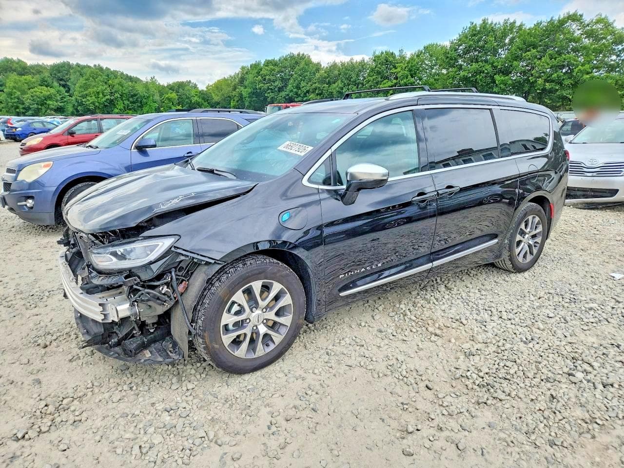 CHRYSLER PACIFICA